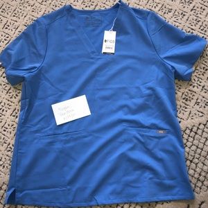 NEW Figs Ceil Blue Scrub Set